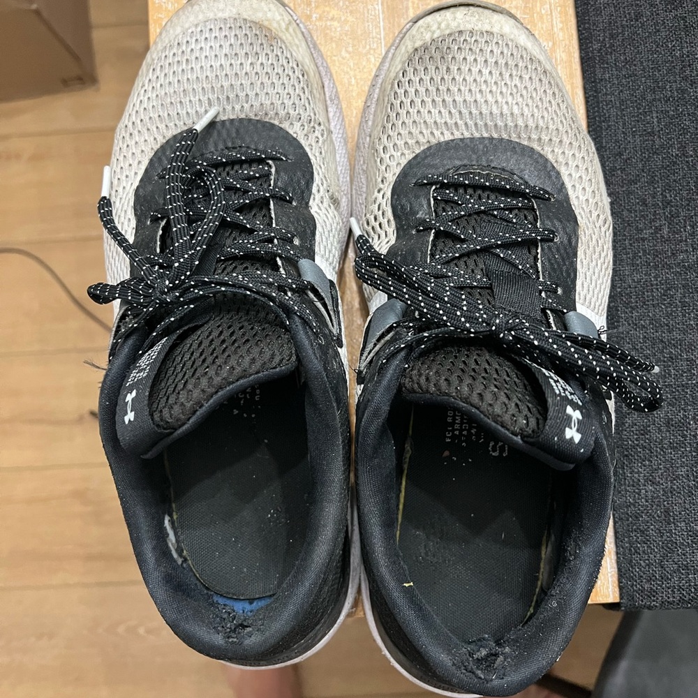 Bundle of Shoes